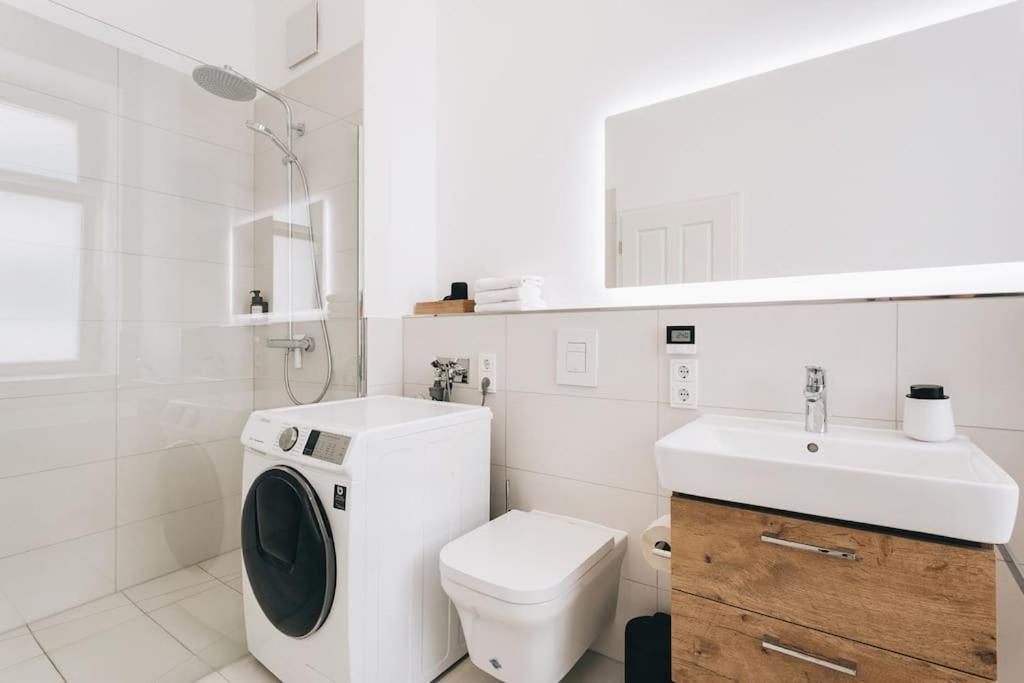 Tip! Design-Apartment In Toplage 75Qm In Szeneviertel Dresden Luaran gambar